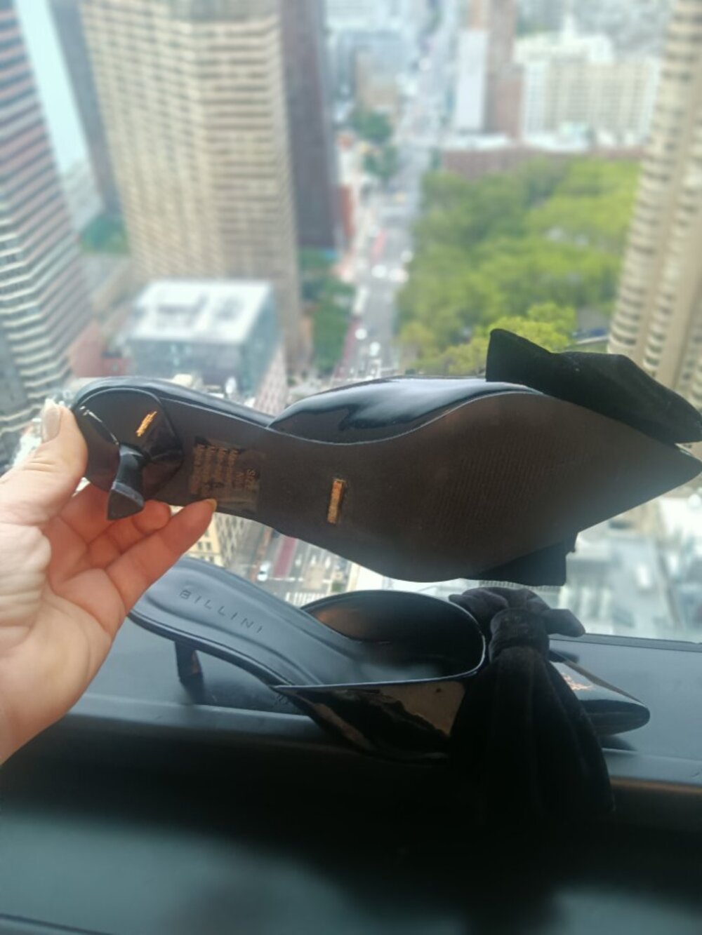 Billini Niva Black Patent Bow Kitten Heel Pumps $33